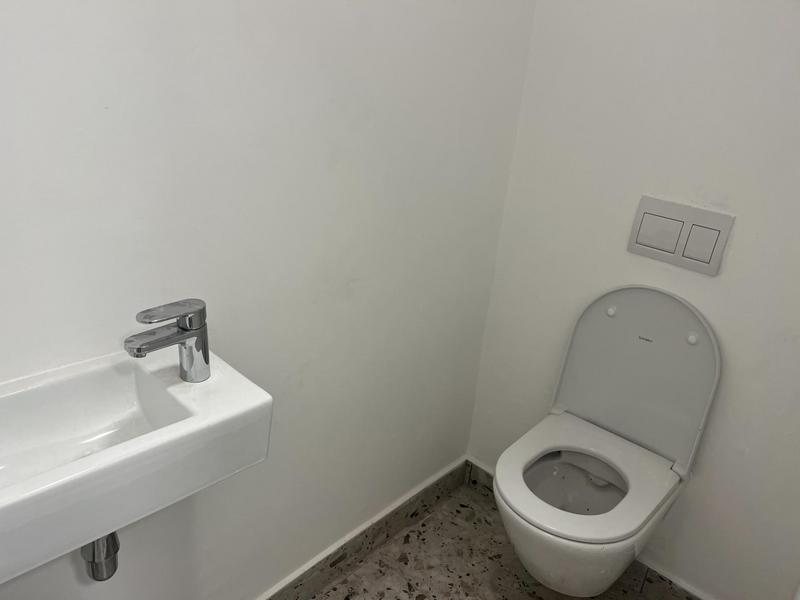 To Let Commercial Property for Rent in Paarden Eiland Western Cape